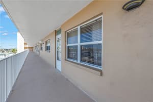 1847 SHORE DRIVE, SOUTH PASADENA, FL 33707 - MLS#MFRTB8370661