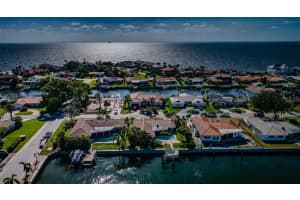 1989 HAWAII AVENUE, ST PETERSBURG, FL 33703 Sold 05/06/25