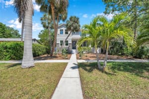 2756 BAYSIDE DRIVE, ST PETERSBURG, FL 33705 Sold 06/03/25