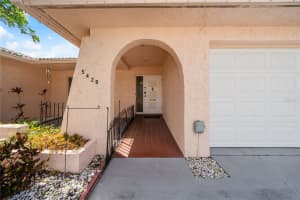 5428 LARCHMONT COURT, PINELLAS PARK, FL 33782 - MLS#MFRTB8370755