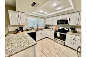 14242 84TH TERRACE, SEMINOLE, FL 33776 Sold 05/23/25