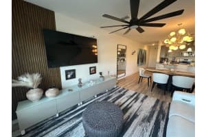 619 Stoney Point Cir, DAVENPORT