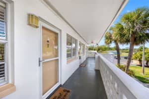 1000 79TH AVENUE, ST PETERSBURG, FL 33702 - MLS#MFRTB8370844