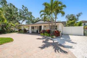 2826 PAXTON AVENUE, TAMPA, FL 33611 Sold 05/16/25
