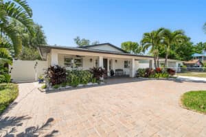 2826 PAXTON AVENUE, TAMPA, FL 33611 Sold 05/16/25