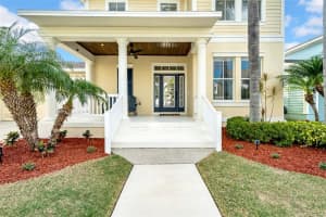422 ISLEBAY DRIVE, APOLLO BEACH, FL 33572 Sold 08/08/25