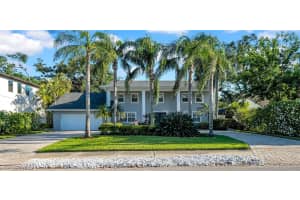 4106 CLEVELAND STREET, TAMPA, FL 33609 Sold 08/22/25