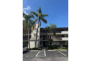 3038 EASTLAND BOULEVARD, CLEARWATER, FL 33761 Sold 05/02/25