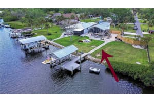 202 7TH STREET, RUSKIN, FL 33570 Sold 06/23/25
