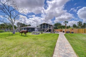 202 7TH STREET, RUSKIN, FL 33570 Sold 06/23/25