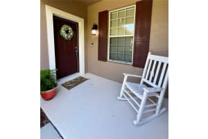 5221 BANNISTER PARK LANE, LITHIA, FL 33547 Sold 08/25/25