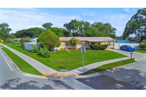 8210 68TH WAY, PINELLAS PARK, FL 33781 Sold 08/27/25