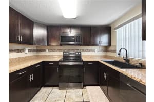 8210 68TH WAY, PINELLAS PARK, FL 33781 Sold 08/27/25