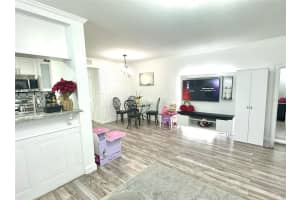 2525 BAY DRIVE, BELLEAIR BLUFFS, FL 33770 Sold 06/27/25
