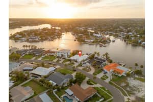 935 EDEN ISLE DRIVE, ST PETERSBURG, FL 33704 - MLS#MFRTB8371186