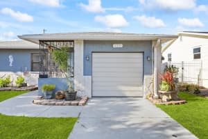 4235 DARTMOUTH AVENUE, ST PETERSBURG, FL 33713 Sold 05/16/25