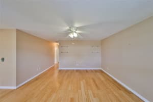 404 FULHAM COURT, SUN CITY CENTER, FL 33573 - MLS#MFRTB8371254