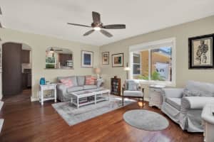 2049 BROADWAY AVENUE, CLEARWATER, FL 33755 - MLS#MFRTB8371397