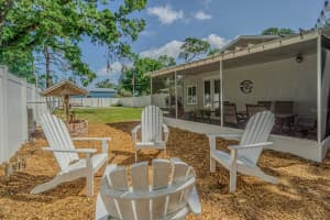 407 8TH STREET, RUSKIN, FL 33570 Sold 05/16/25