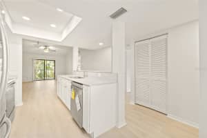 11800 PARK BOULEVARD, SEMINOLE, FL 33772 Sold 05/27/25