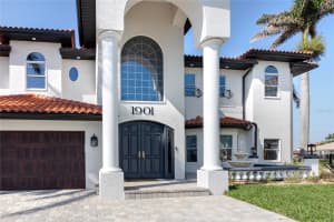 1901 CAROLINA AVENUE, ST PETERSBURG, FL 33703 - MLS#MFRTB8371522
