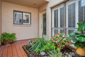 4230 HARTWOOD LANE, TAMPA, FL 33618 Sold 06/30/25