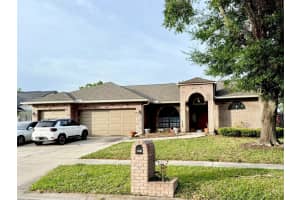 1418 Buckner Rd, VALRICO