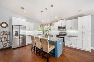 12020 STONE CROSSING CIR, TAMPA, FL 33635 Sold 05/12/25