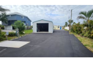 3302 SHELL POINT ROAD, RUSKIN, FL 33570 - MLS#MFRTB8371708