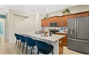 2055 STAKE OUT WAY, APOPKA, FL 32703 Sold 05/27/25