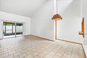 2070 SUNSET POINT ROAD, CLEARWATER, FL 33765 - MLS#MFRTB8371805