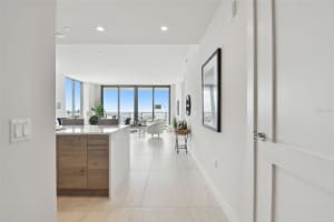 301 1ST STREET, ST PETERSBURG, FL 33701 Sold 05/16/25