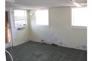 884 67TH STREET, ST PETERSBURG, FL 33707 Sold 05/14/25