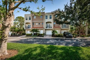 805 100TH AVENUE, ST PETERSBURG, FL 33702 - MLS#MFRTB8371954