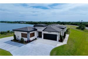 3610 GULF CITY ROAD, RUSKIN, FL 33570 - MLS#MFRTB8371975