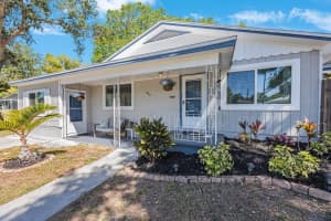 1422 Pinebrook Dr, CLEARWATER