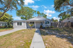 1422 PINEBROOK DRIVE, CLEARWATER, FL 33755 - MLS#MFRTB8372059