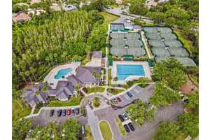 10130 DEERCLIFF DRIVE, TAMPA, FL 33647 - MLS#MFRTB8372078