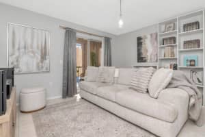 9481 HIGHLAND OAK DRIVE, TAMPA, FL 33647 Sold 08/08/25