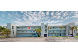 12405 3rd St E #306, TREASURE ISLAND