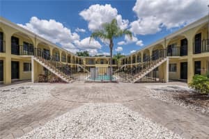 3206 AZEELE STREET, TAMPA, FL 33609 - MLS#MFRTB8372178
