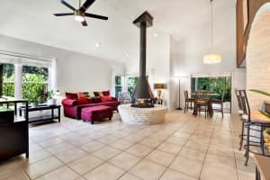 13902 BARDMOOR PLACE, TAMPA, FL 33618 - MLS#MFRTB8372194