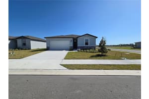 209 Lazy Shore Dr, NOKOMIS