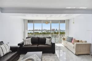 31 ISLAND WAY, CLEARWATER BEACH, FL 33767 - MLS#MFRTB8372285