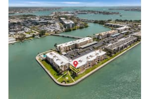 7560 BAY ISLAND DRIVE, SOUTH PASADENA, FL 33707 Sold 05/22/25