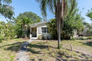 627 38th Ave Ne, ST PETERSBURG