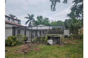 2929 COACHMAN AVENUE, TAMPA, FL 33611 Sold 04/25/25