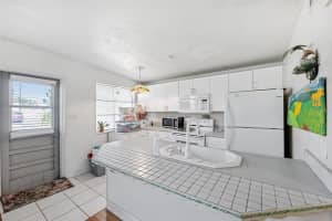 6047 FRANCIS DRIVE, APOLLO BEACH, FL 33572 Sold 05/05/25