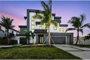 7974 1ST AVENUE, ST PETERSBURG, FL 33707 Sold 08/28/25