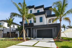 7974 1ST AVENUE, ST PETERSBURG, FL 33707 Sold 08/28/25